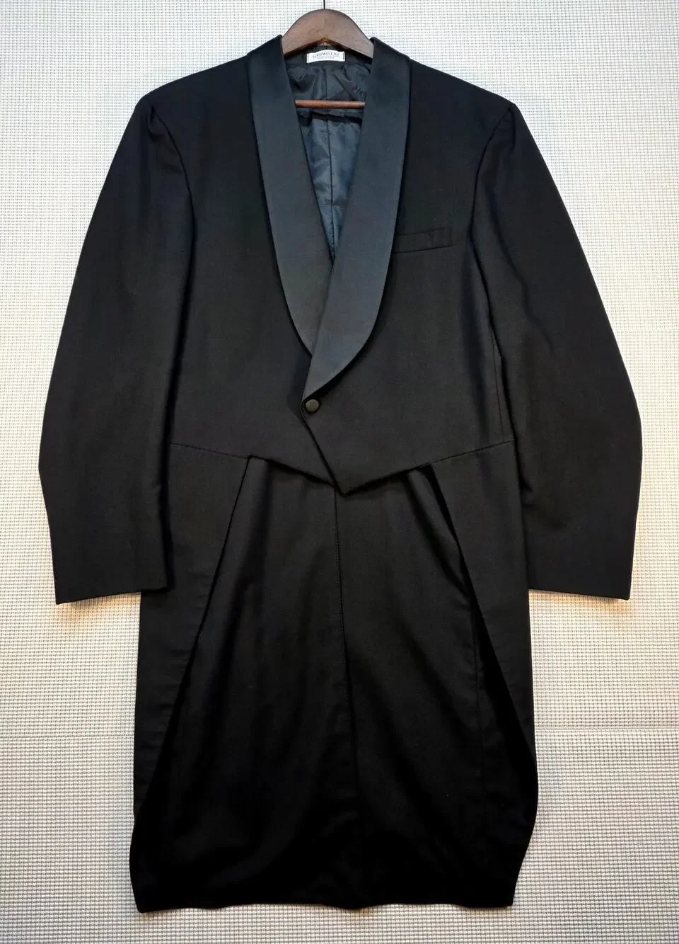 VTG 80s Lord West Black Tuxedo Tailcoat 41L Wool Shawl Lapel Formal Dress Jacket